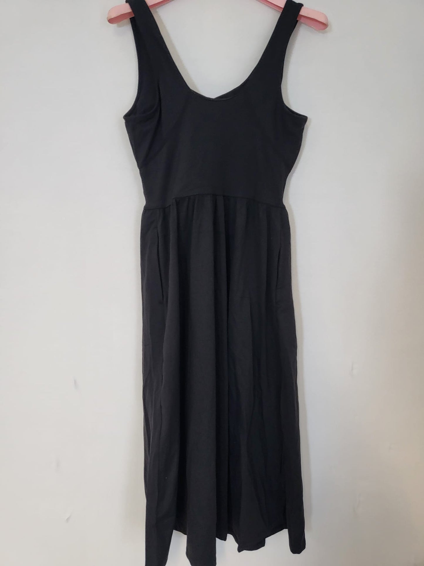 Halara Kleid lang,ohne Hose,Schwarz mit Cups Gr S 035