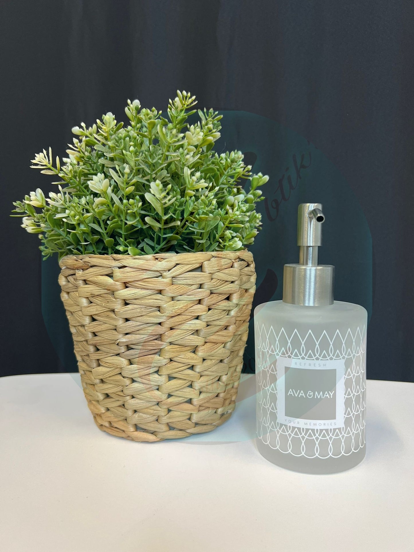 AVA & MAY Seifenspender – Refresh Edition