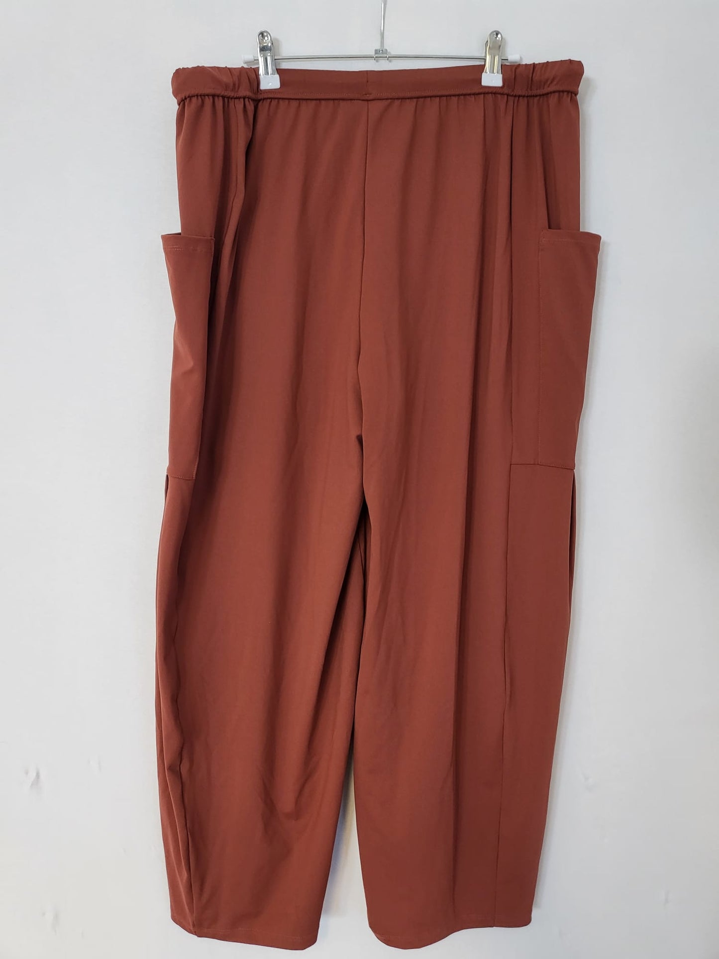 Halara Gr M Petiet Lässige Hose Trerakotta mit Gummibund 041