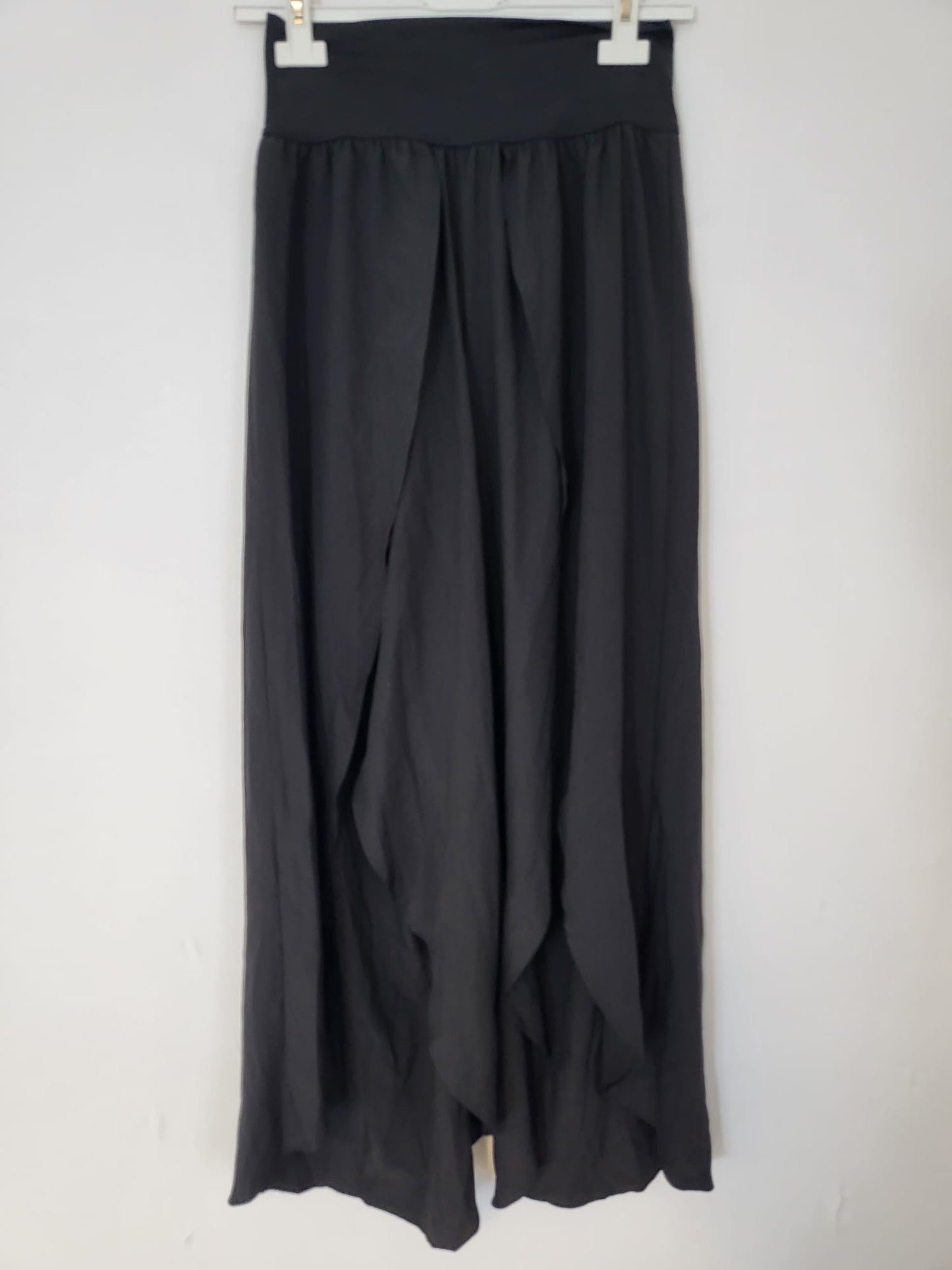 Halara Flatterhose Gr S (Schwarz) 039 & Gr XL (Dunkel Blau) 053