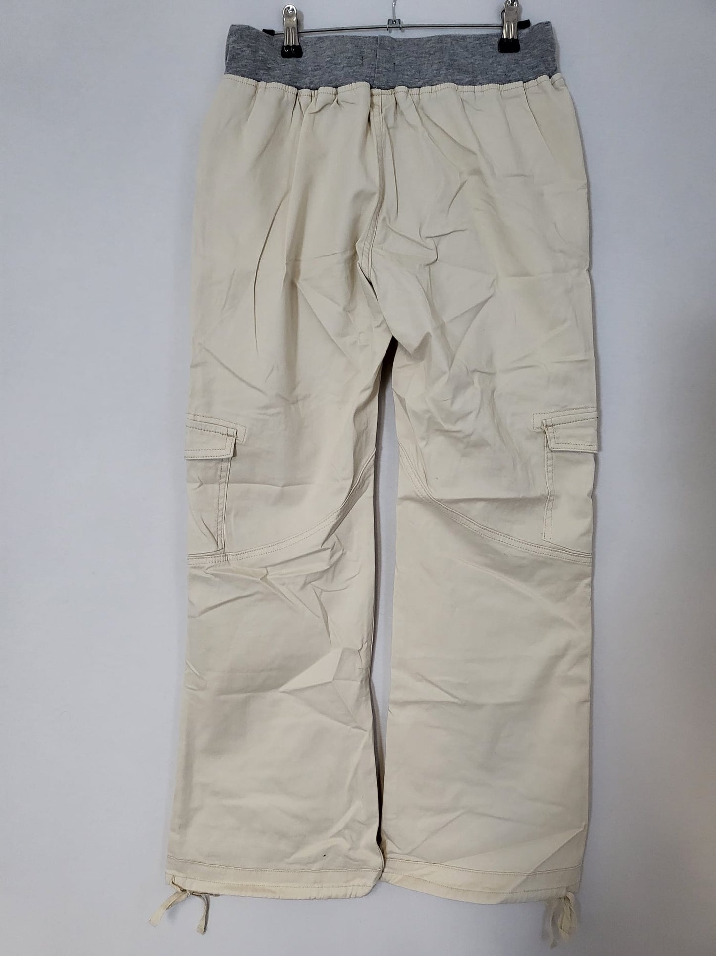 Flamingo Cargo Hose Gr M Beige mit Gummibund, schnüren am Bein und Taschen 051