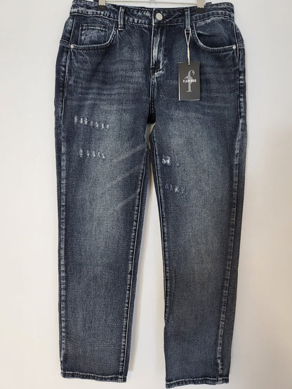 Flamingo Jeans Gr M Grau 042 & Hellblau 052 verwaschen, leichte cutouts, Reisverschluss am Gesäß