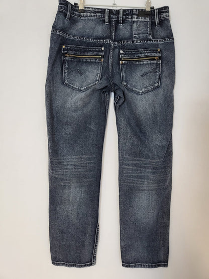 Flamingo Jeans Gr M Grau 042 & Hellblau 052 verwaschen, leichte cutouts, Reisverschluss am Gesäß