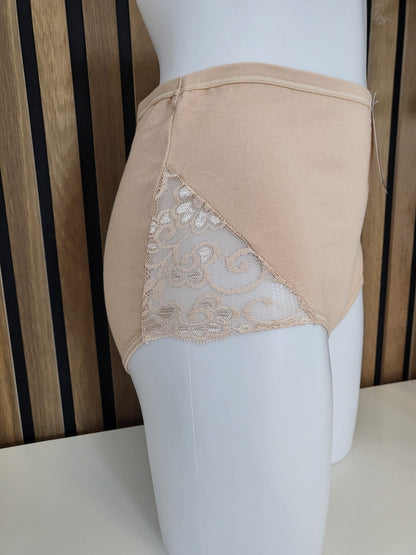 Bequemer Baumwoll-Slip mit seitlicher Spitze XL-4XL