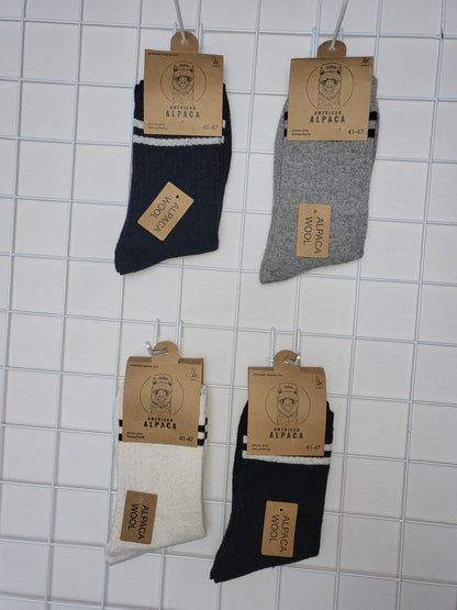 🧦 Lange, dicke Alpaka-Socken mit Streifen – warm, robust & sportlich elegant