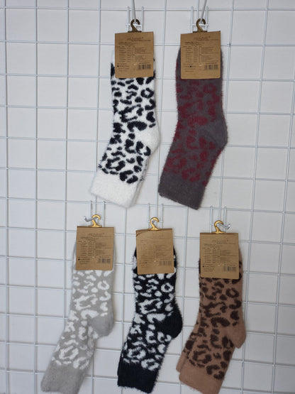 🧦 Super Kuschelige Flausch-Socken – pure Gemütlichkeit für deine Füße!