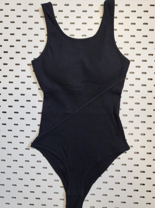 🖤 Basic Body mit figurformendem Schnitt Gr S/M & L/XL versch. Farben