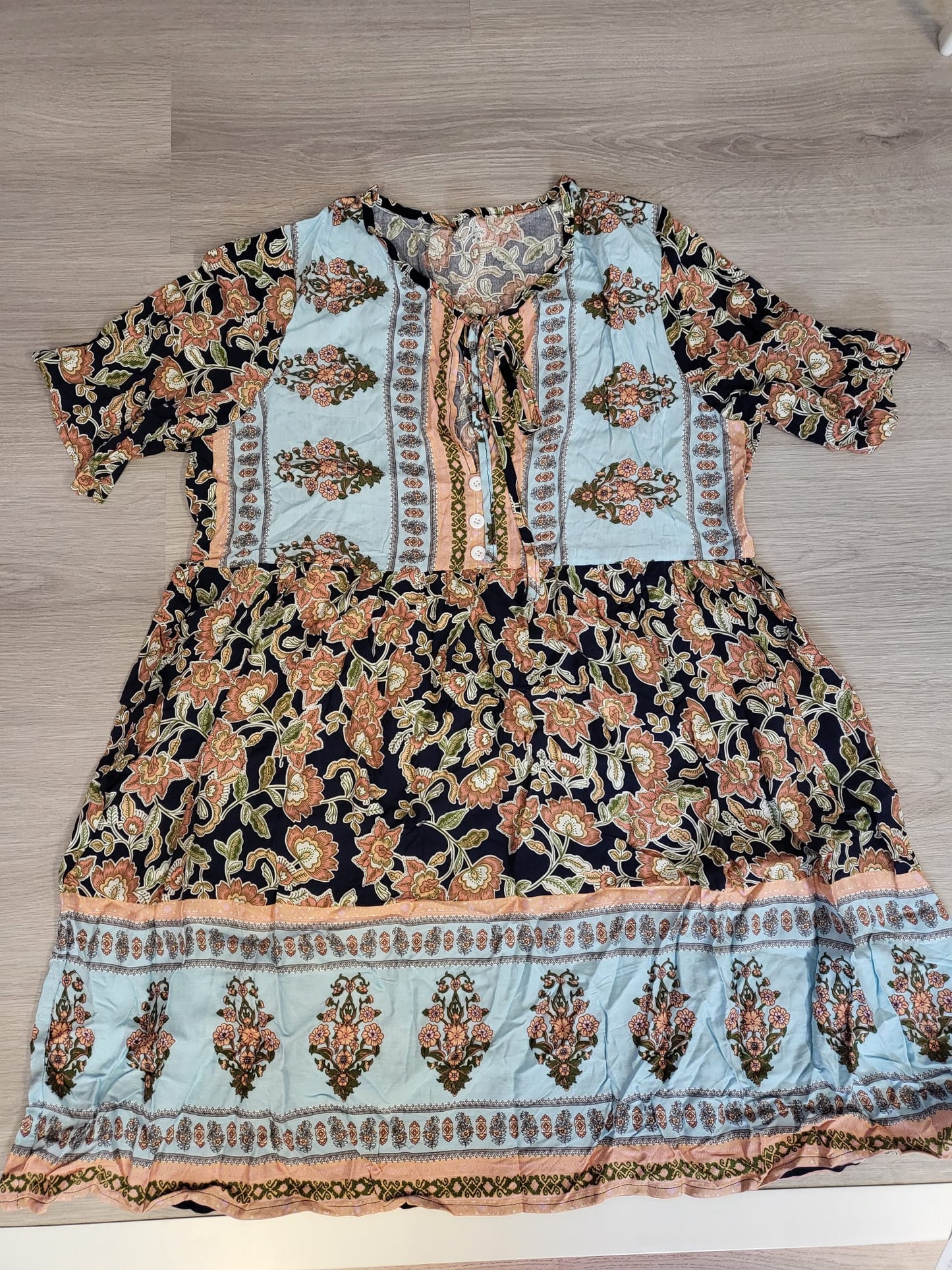 Cupshe Muster Kleid Gr M  (Live produkt)