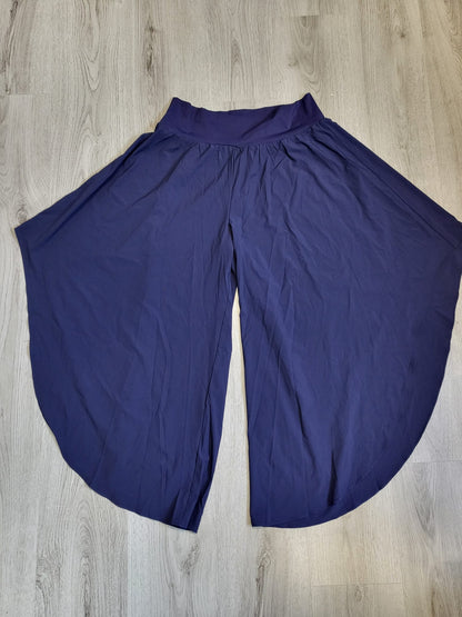 Halara Flatterhose Gr S (Schwarz) 039 & Gr XL (Dunkel Blau) 053