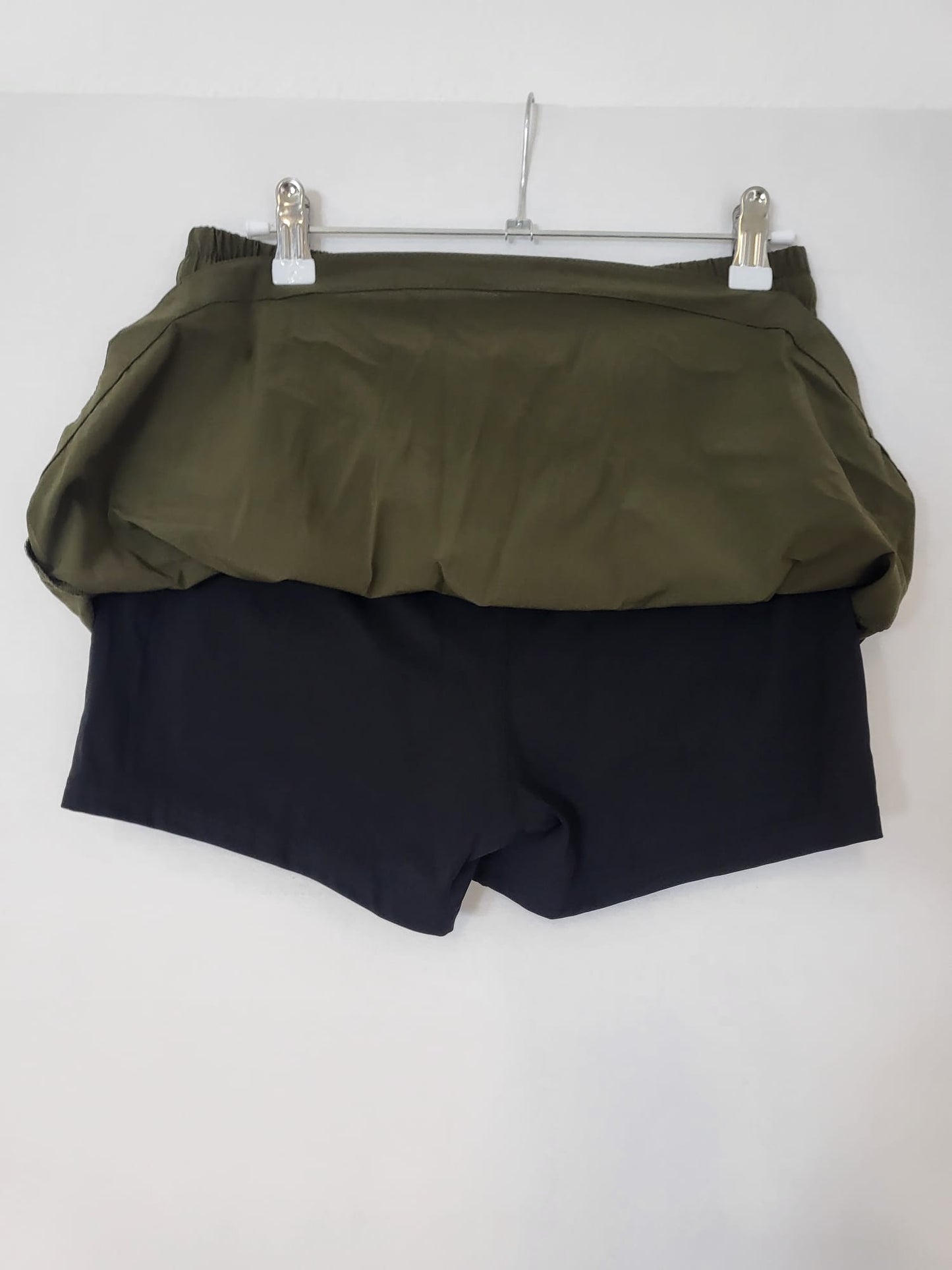 Halara Rock mit Hose Khaki, Gr S 021