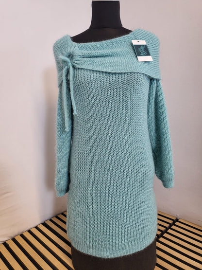 ✨ Strickkleid mit Off-Shoulder-Ausschnitt &amp; Schleifendetail ✨