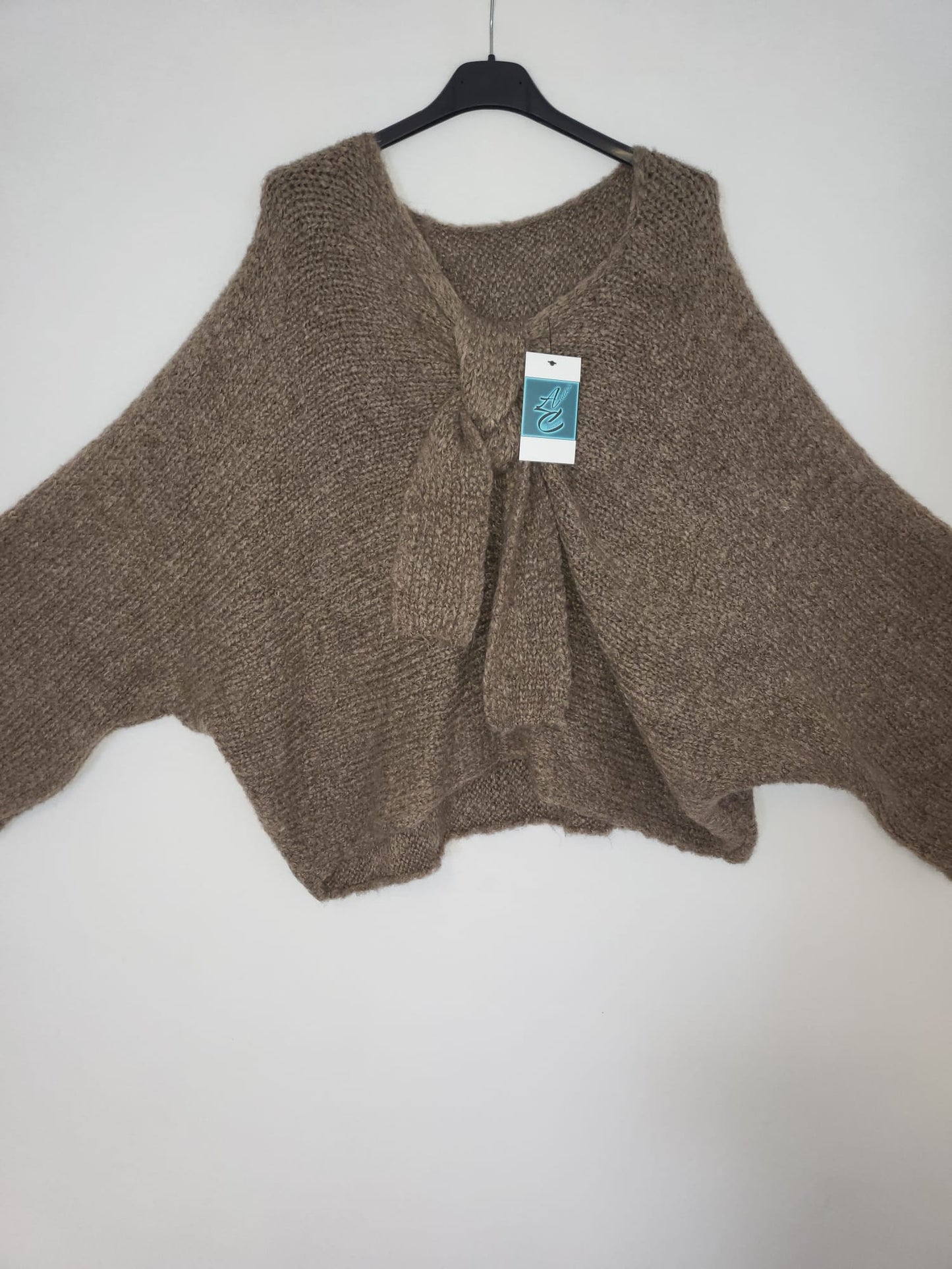 🎀 Kuscheliger Strickpullover mit Schleife – Femininer Hingucker